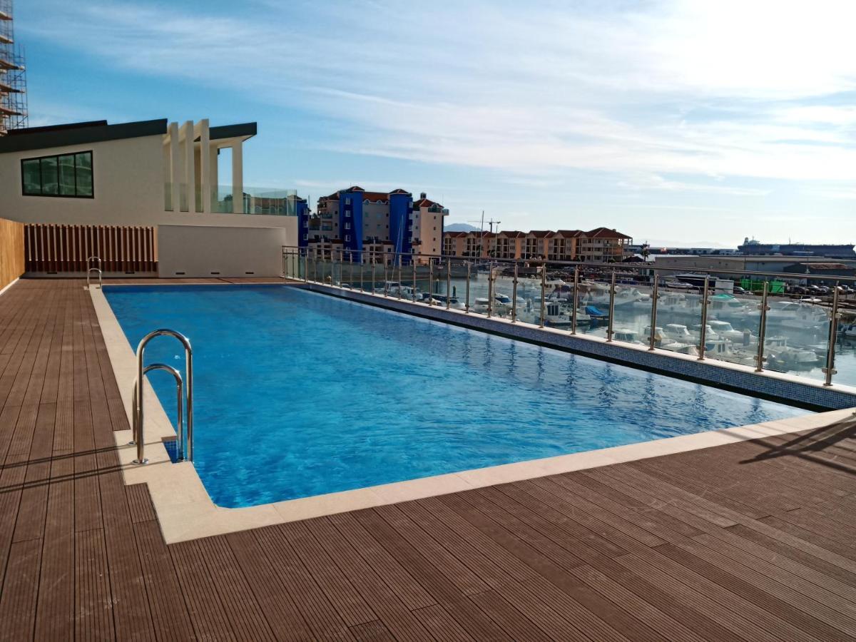 Kings Wharf Quay29 - Large Studio Apartment With 3 Pools - Gym - Rock Views - Holiday And Short Let Apartments In Гибралтар Экстерьер фото